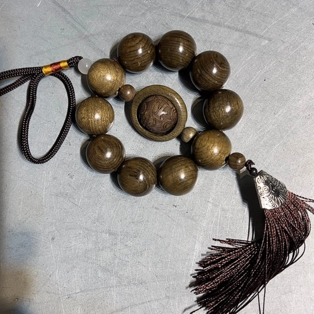 【闪购商品】金丝楠根雕酷*者