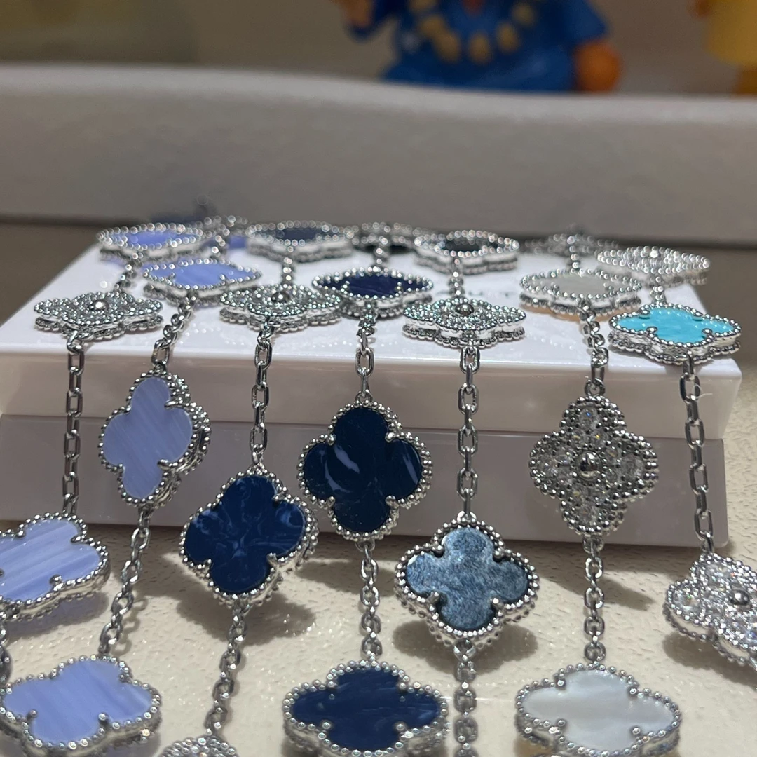 钛钢手链 【茜茜专属】五瓣花熊猫手链轻奢时尚女