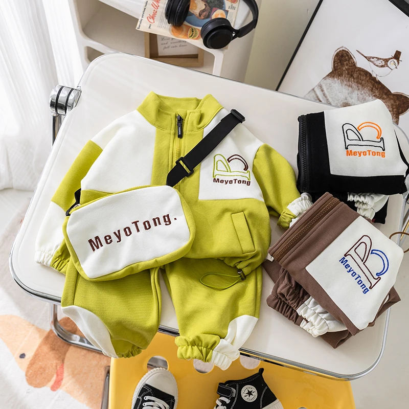 秋季三件套春秋洋气时髦2024新款男童运动两件套潮酷长袖套装帅气