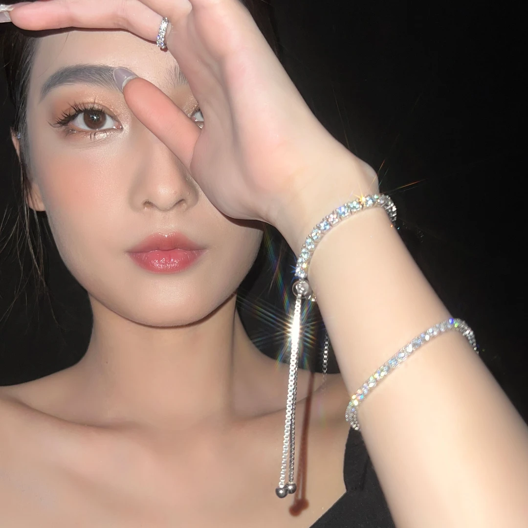 Famana/法曼娜 925银莫桑石手链 轻奢满钻镶钻单排抽拉手链气质