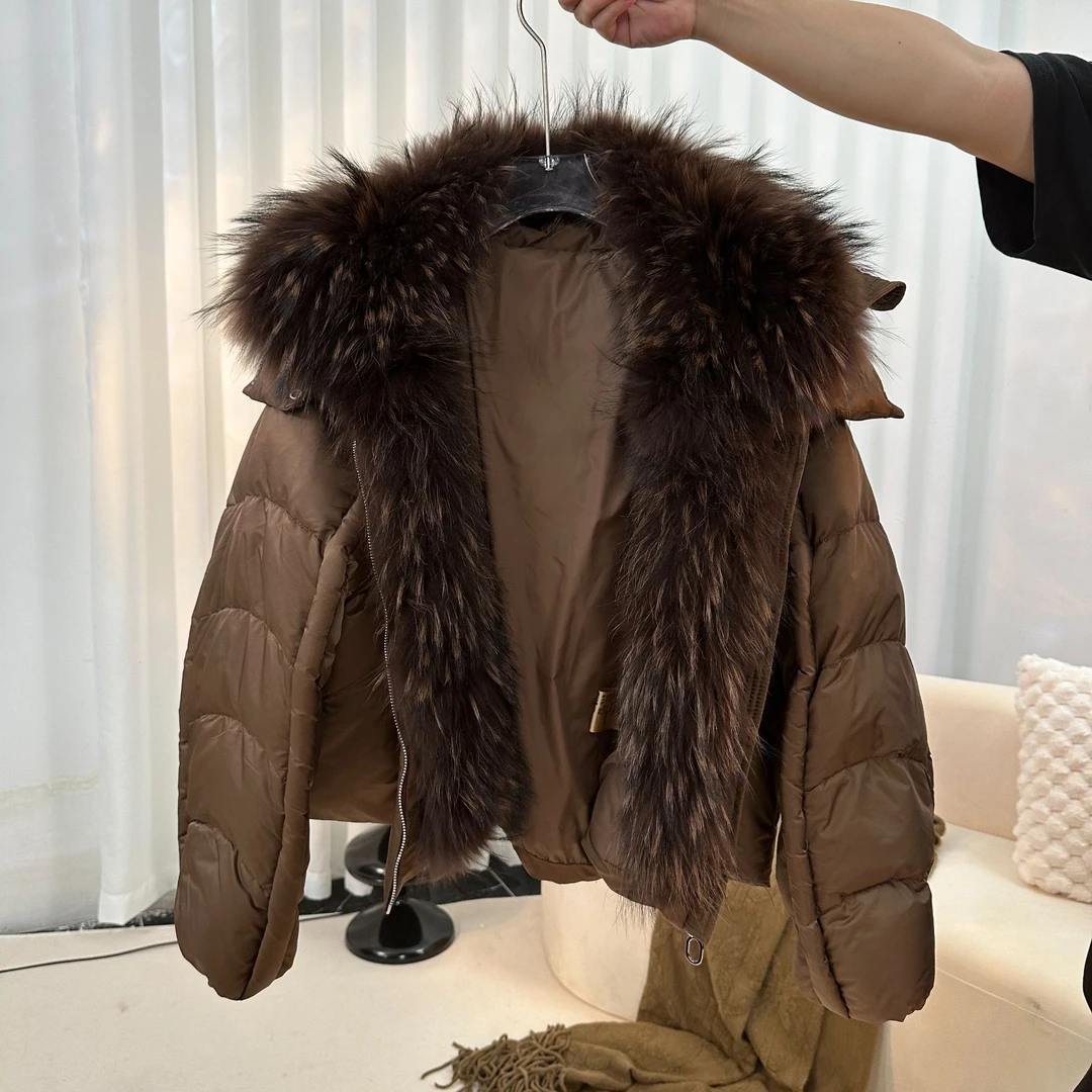 佳小洛进口貉子毛领鹅绒服短款海宁皮草外套