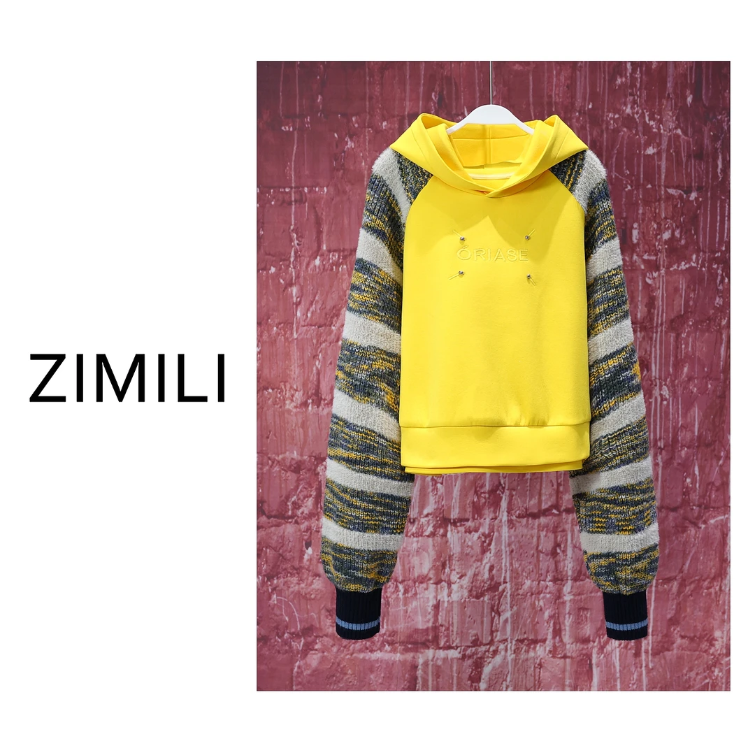 【LING哥女装】2024欧版《明媚与热烈》鹅黄色拼接毛织袖设计卫衣5567