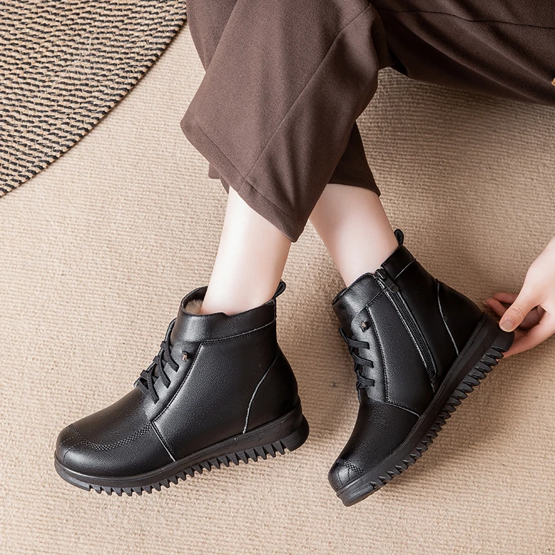 简尔时尚优雅妈妈靴软底冬季平底加绒舒适中老年H01