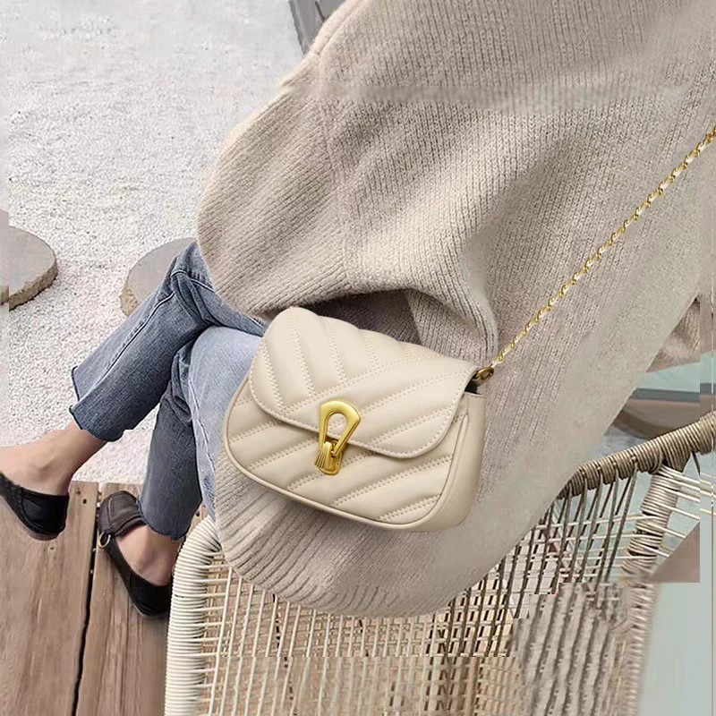 【全钢】2024新款时尚全钢斜跨马户包包