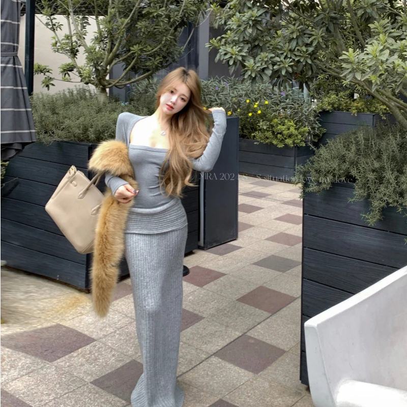 纯欲辣妹拿捏松弛感抹胸打底设计感上衣女秋显瘦针织包臀裙半身裙