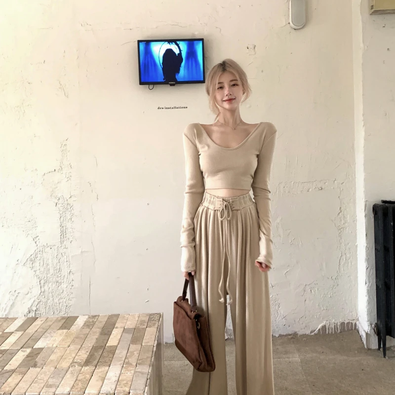 温柔U领短款修身显瘦针织上衣女秋冬抽绳休闲宽松阔腿拖地裤套装