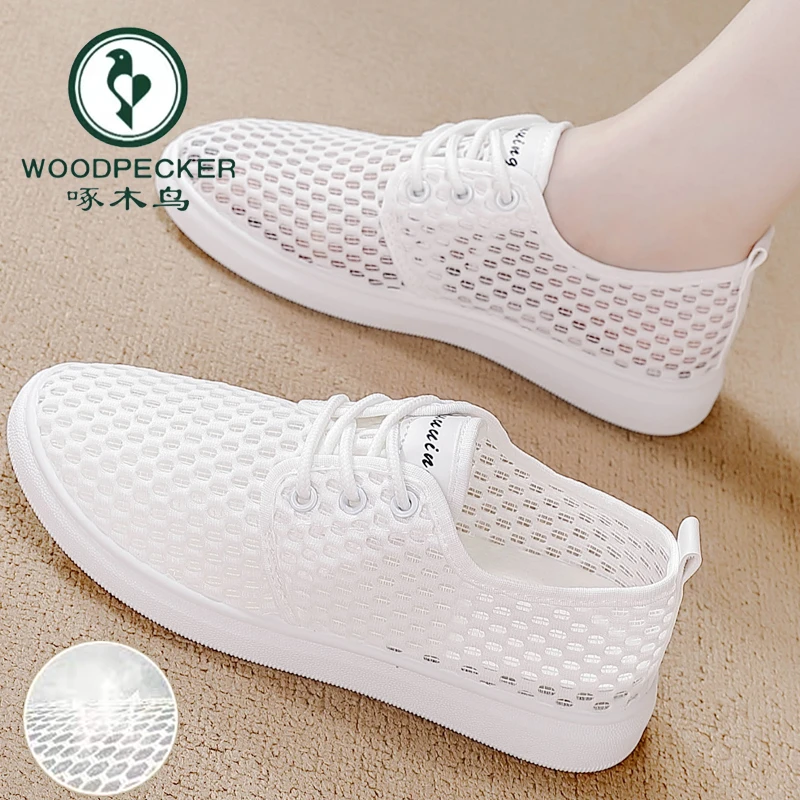 啄木鸟特价妈妈鞋凉鞋2024夏季透气软底百搭休闲洞洞镂空小白鞋女