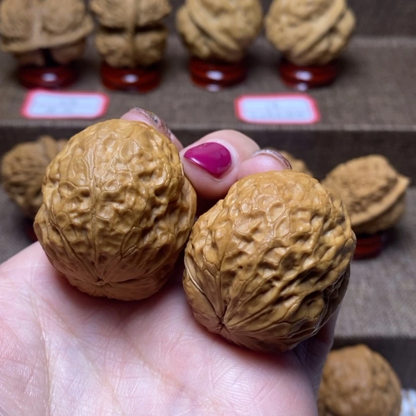 【闪购商品】文玩核桃吊坠8M