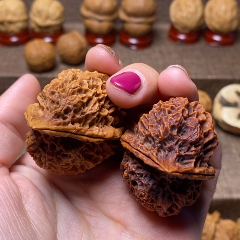 【闪购商品】文玩核桃吊坠摸****渡15M