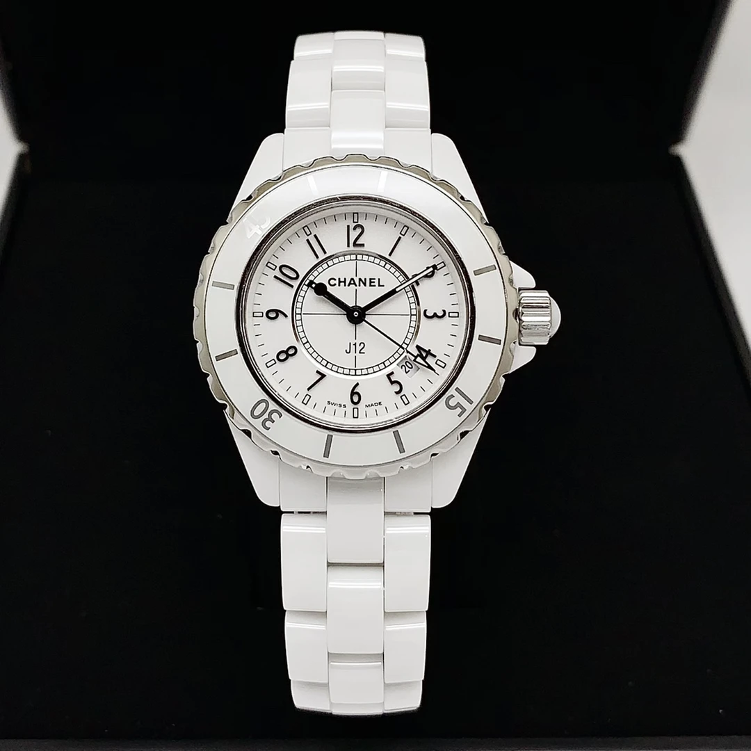 95新 Chanel/香奈儿 J12/33mm/白陶瓷/石英女表
