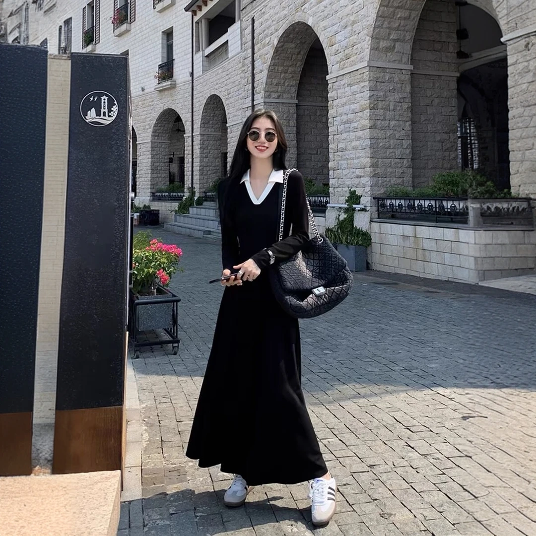 法式V领连衣裙女秋季高级感修身显瘦撞色polo领长裙子气质小黑裙