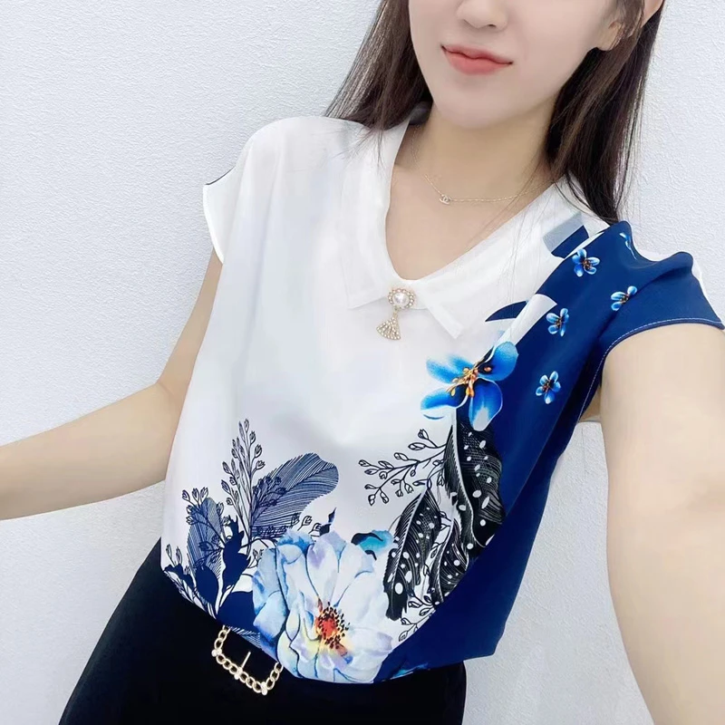 2024夏季新款洋气气质遮肉显瘦水墨印花时尚女士小衫小碎花百搭
