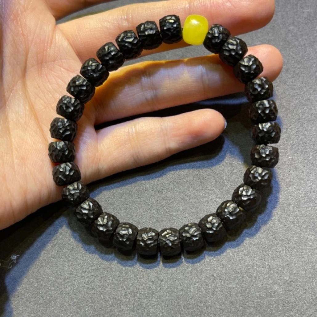 椰蒂手串 乱山无相尺寸9*7 单圈