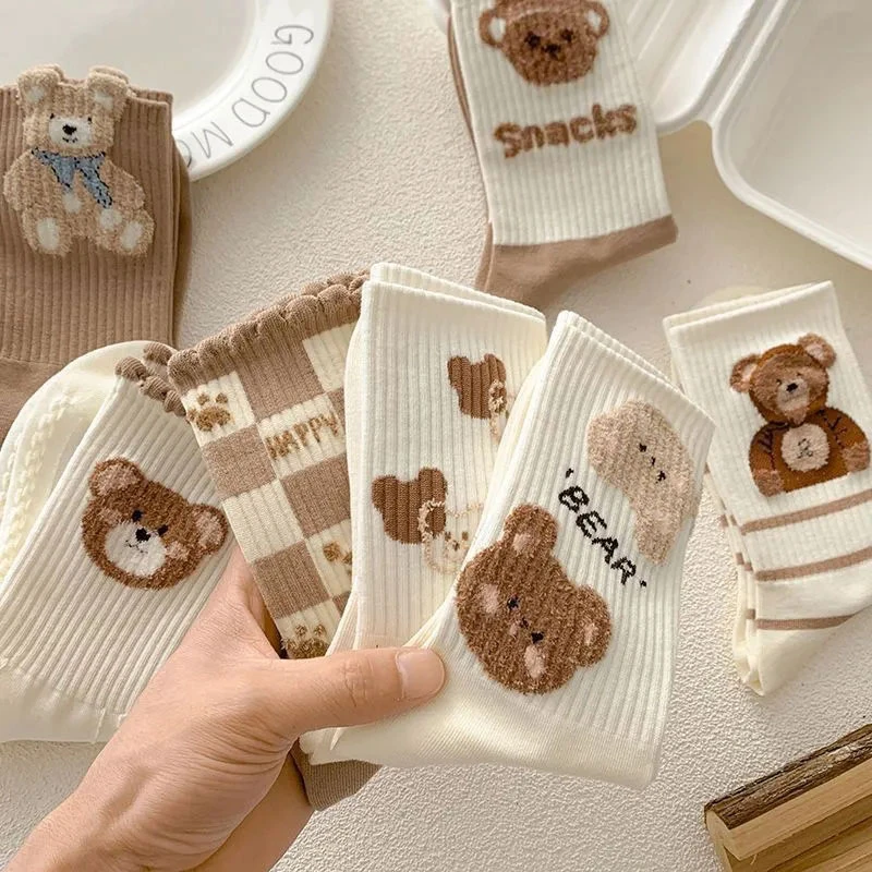 秋冬袜子女中筒袜韩版百搭卡通小熊高颜值ins潮学生防臭耐穿女袜