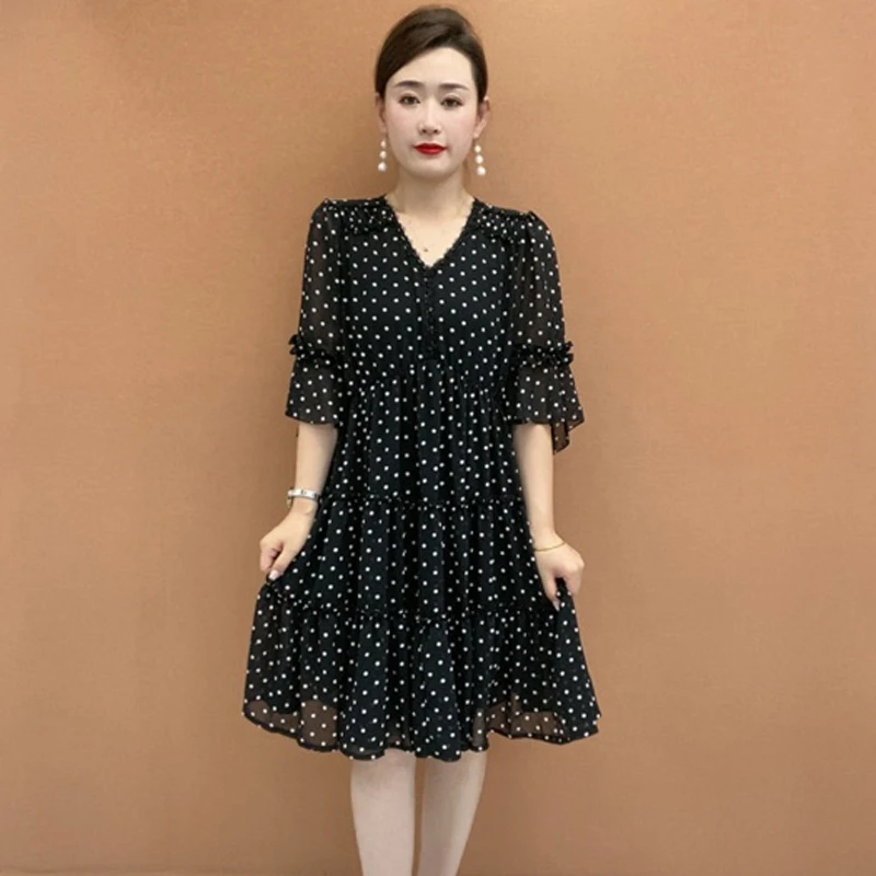 2024夏季新款波点碎花印花气质拼接连衣裙显瘦时尚收腰中长款裙子