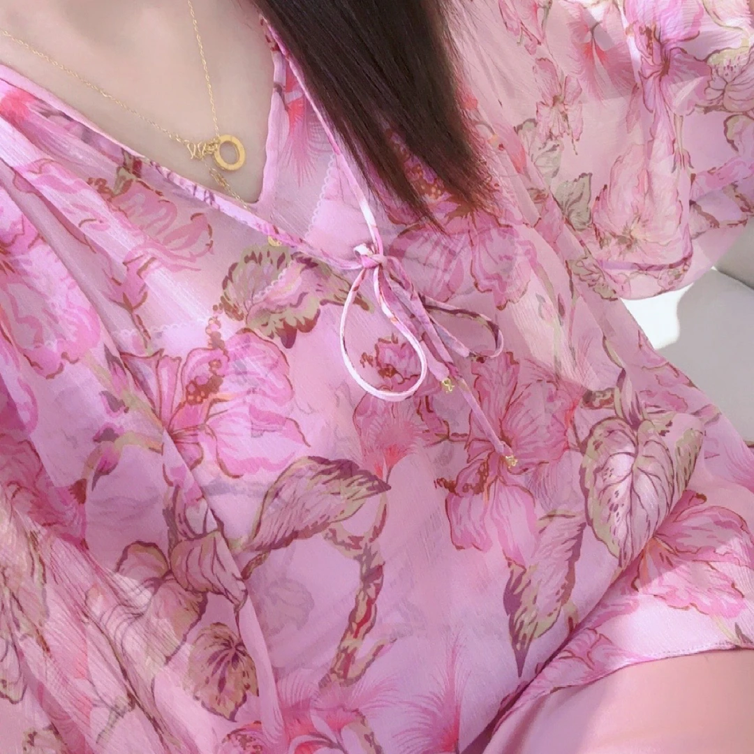 小满服饰【艳阳高照】春夏显瘦时尚洋气气质碎花系带衬衫薄款印花..
