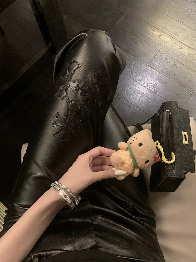 【浠儿姐姐专属】重工刺绣十字架质感皮裤