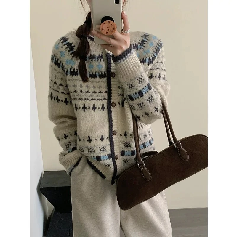 【费尔岛】韩系文艺慵懒重工毛衣厚外套秋冬氛围感针织上衣开衫女