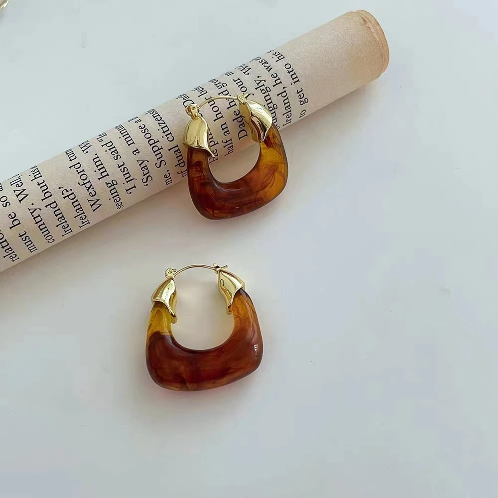 铜合金树脂耳饰 a443欧美个性美拉德咖色高级感树脂U形气质百搭