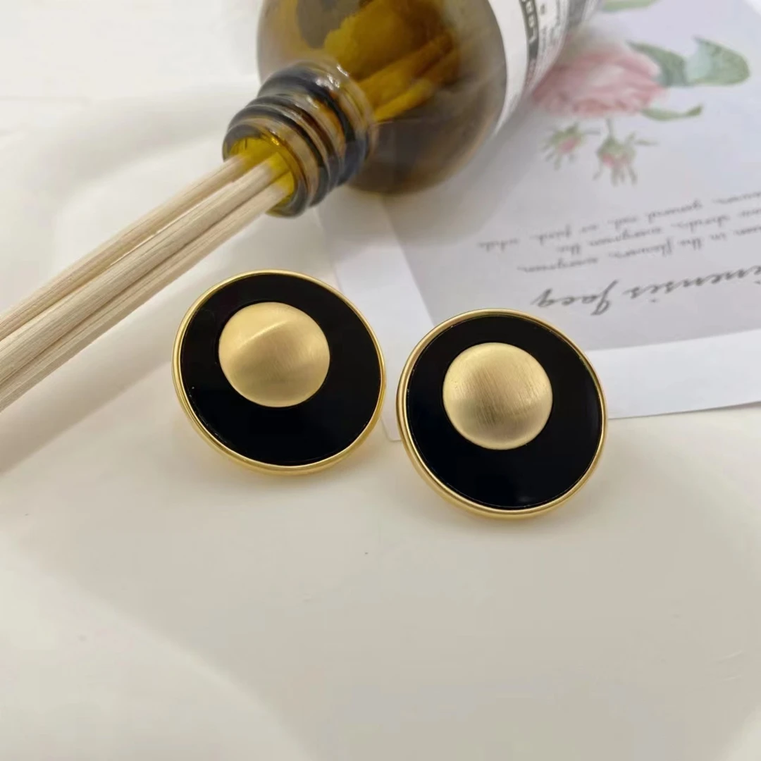 铜合金耳饰 耳环a183简约撞色夸张气质百搭圆形法式复古耳钉