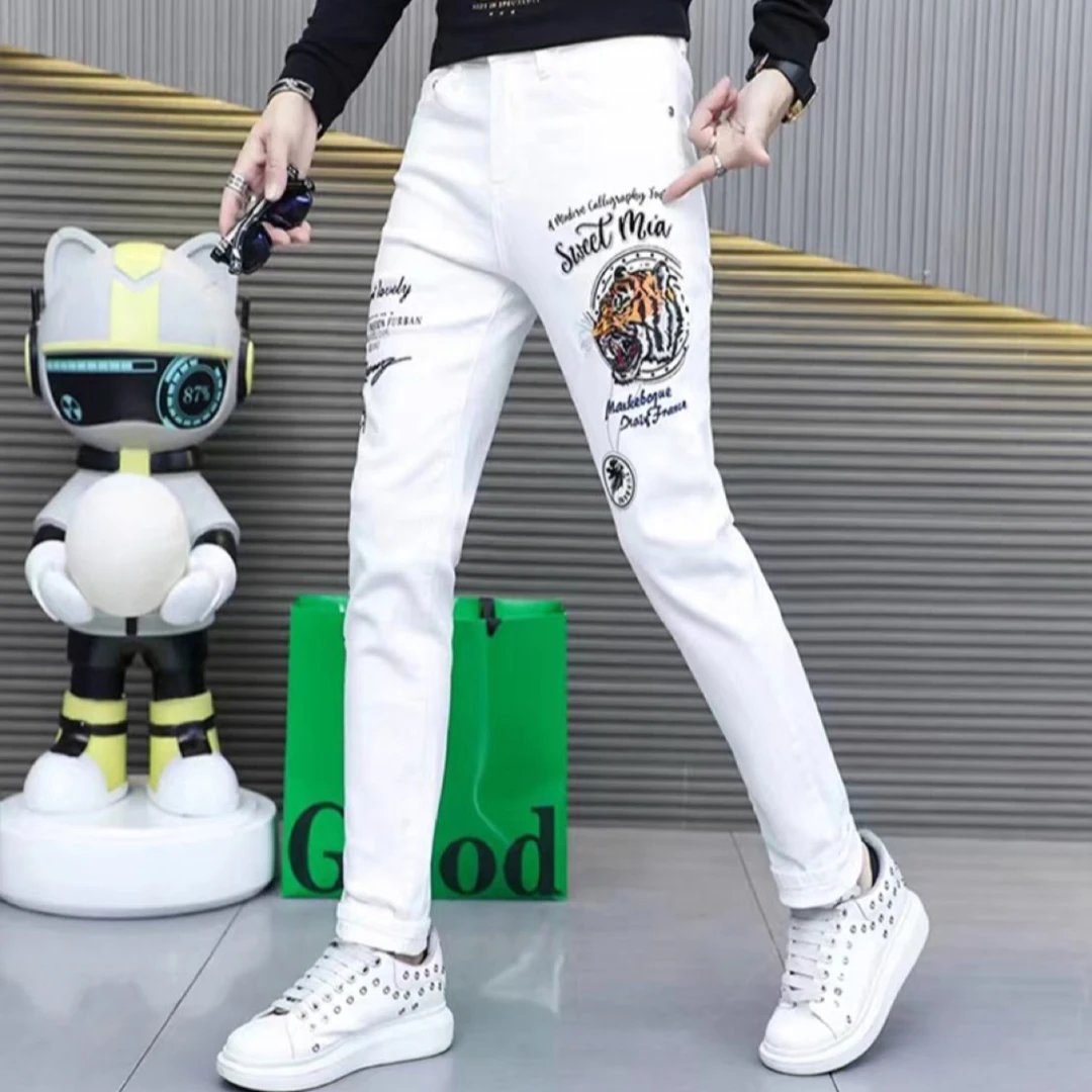 秋季欧货牛仔裤男款美式男款弹力品质长裤白色牛仔休闲百搭虎