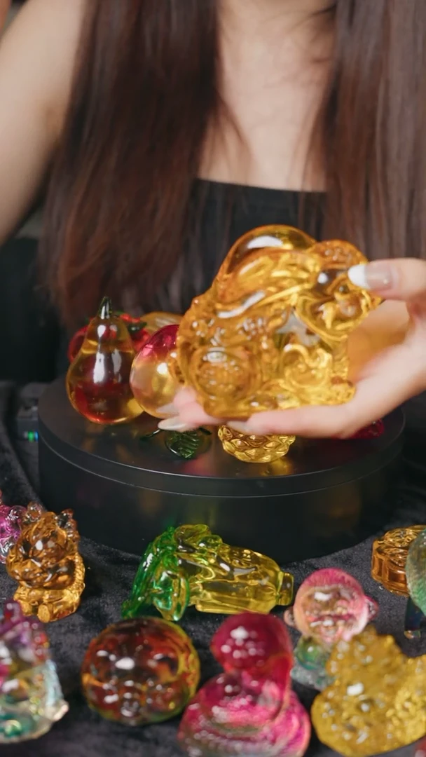 【闪购商品】福利琉璃金色大兔子