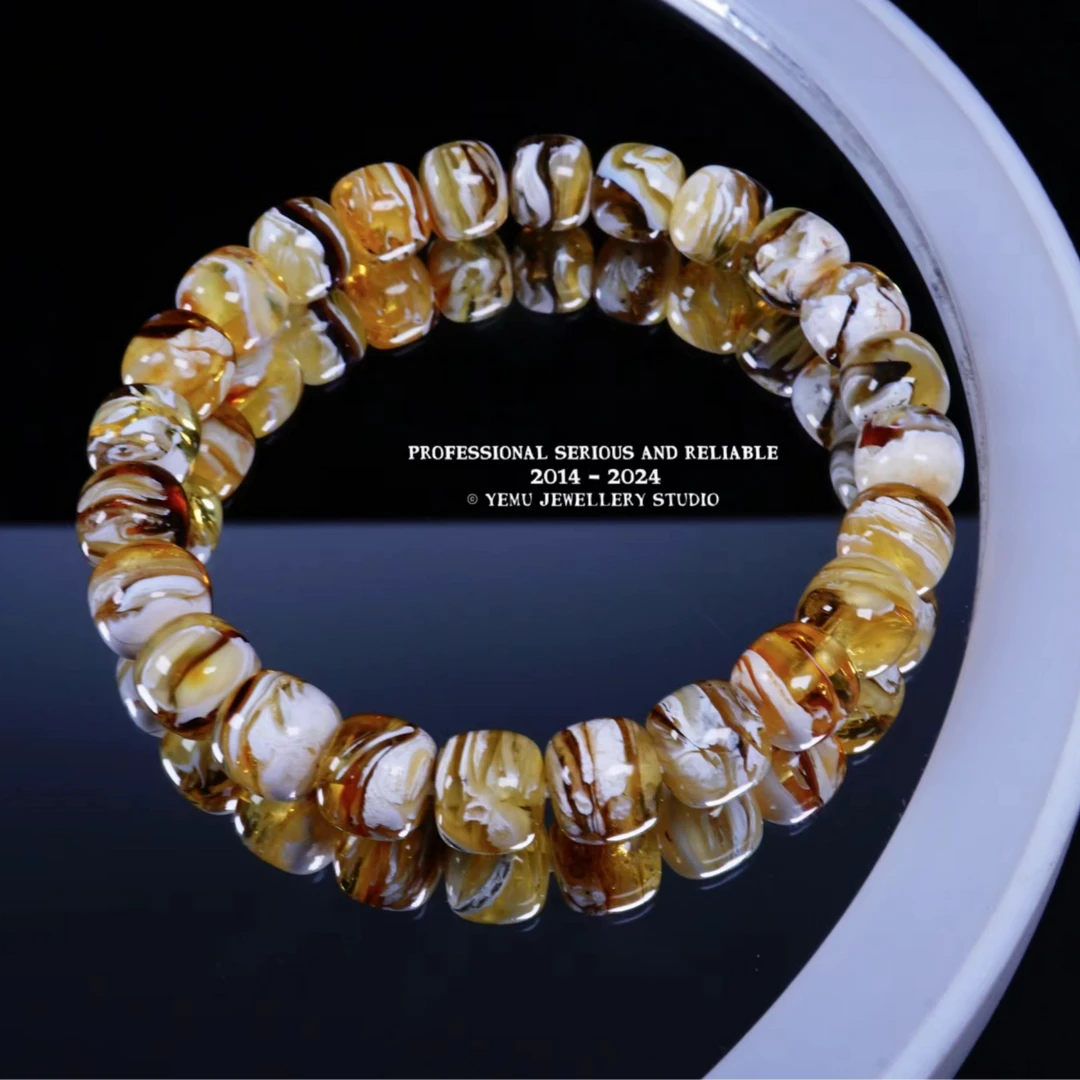 8.3毫米彩沁拉丝单圈编号2200817 一物一拍 天然俄料琥珀蜜蜡配饰