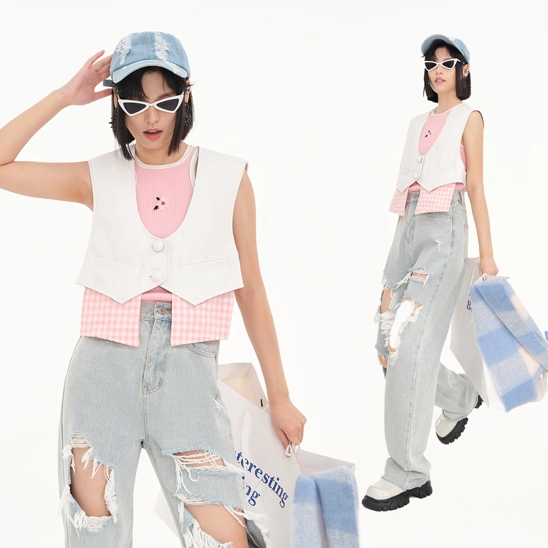 A122   设计师联名款小花挖肩毛织背心吊带IA231SZ0510