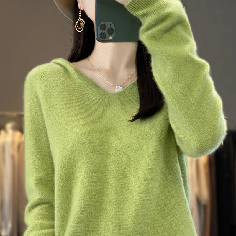 女士一线成衣帽衫羊毛衫上衣外套针织毛衣V领可外穿洋气时尚减龄