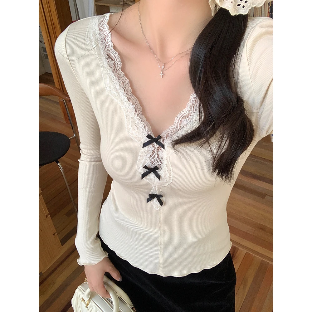 蝴蝶结蕾丝花边V领长袖针织衫女秋冬修身内搭打底短上衣