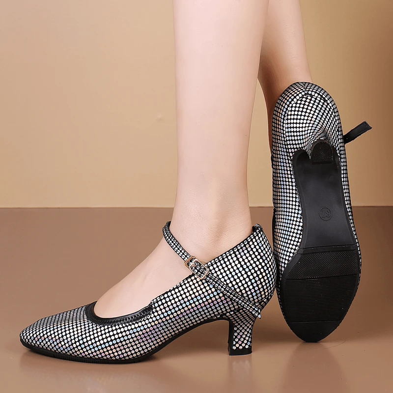 头层牛皮摩登鞋中跟广场舞交谊舞舞鞋女式耐磨舞蹈鞋软底广场舞鞋