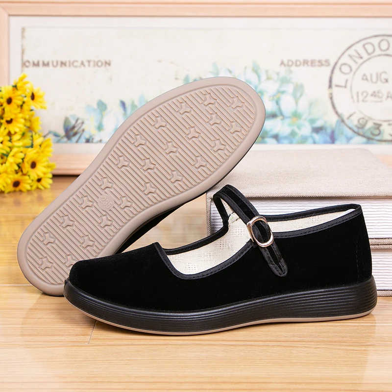 春秋新款老北京布鞋女平底舒适工作鞋休闲软底耐磨牛筋底上班鞋子