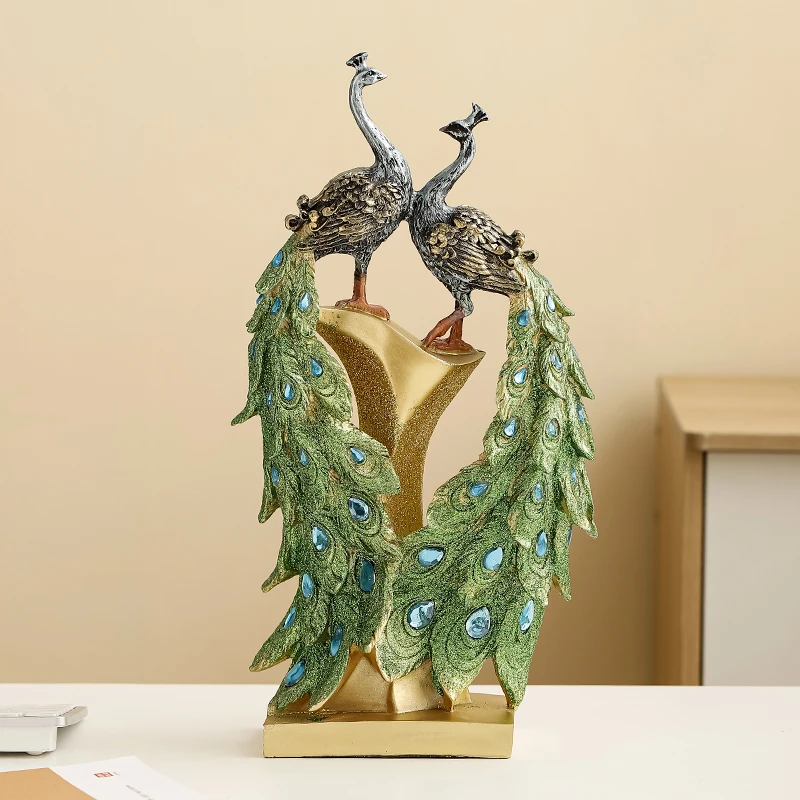 欧式玄关创意新房工艺孔雀电视柜摆件现代家居酒柜装饰品结婚礼品