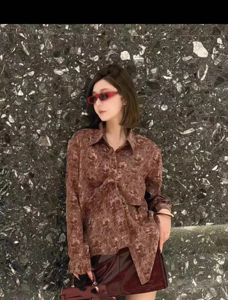 65381秋季新款复古时尚印花衬衫女气质翻领上衣衬衣HUI