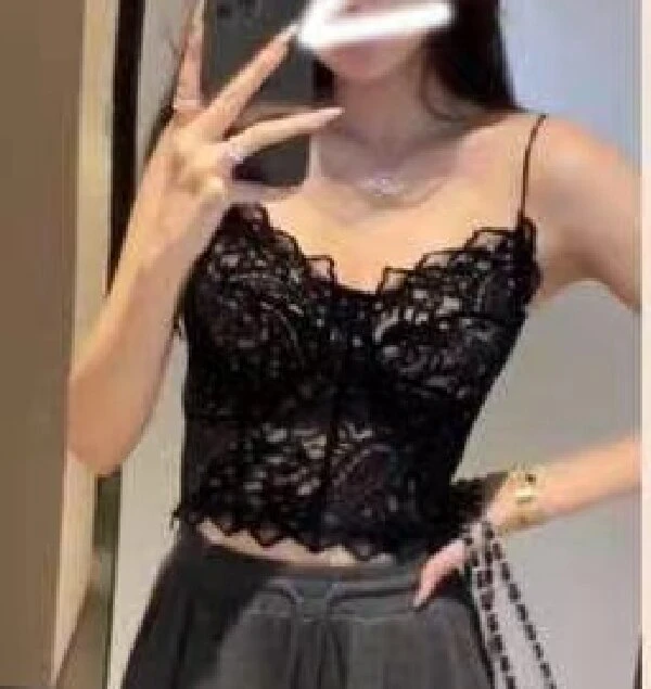 欧街-鱼骨蕾丝吊带背心10201