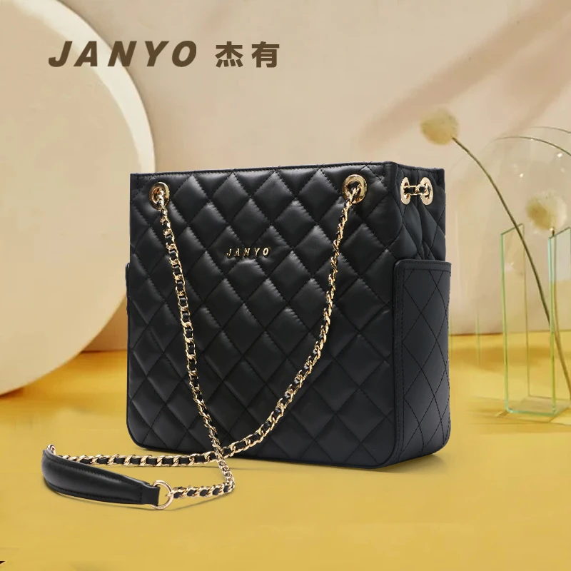 【JANYO雅黑】2025新款潮菱格手提包女夏高级感时尚大容量黑色包包