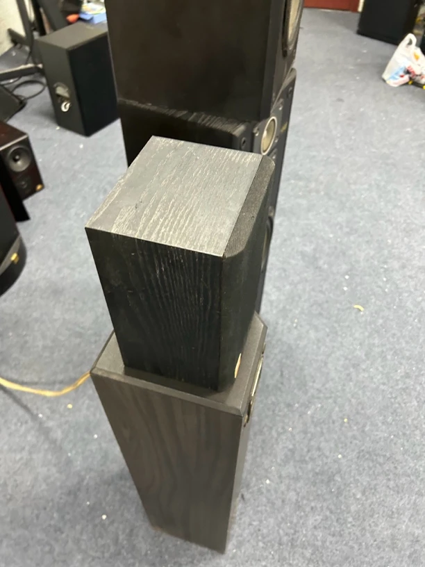 Jb环绕音响一对不包邮