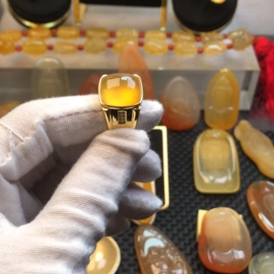 石英质玉戒指合金我****沙
