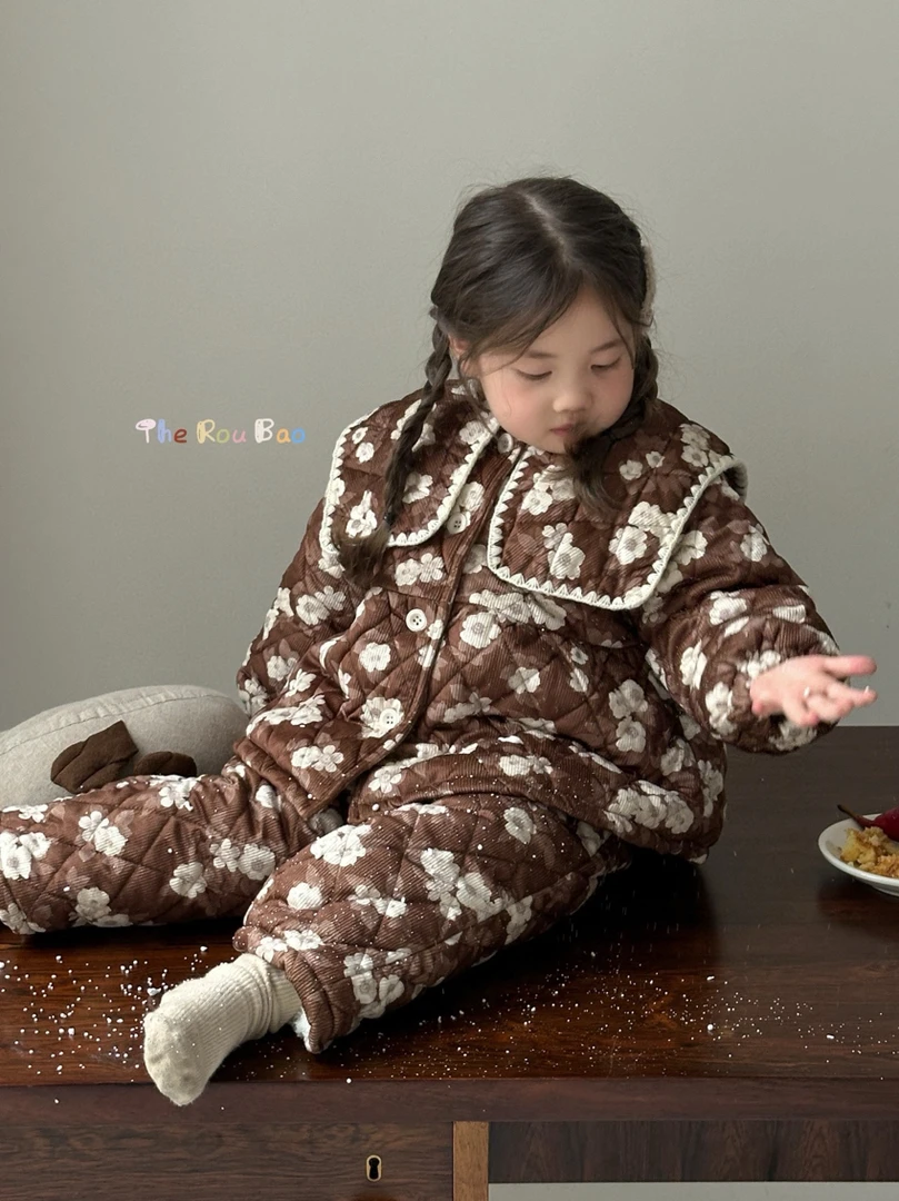 喜又2135女童冬款咖色花朵三层夹棉家居服加厚保暖睡衣套装