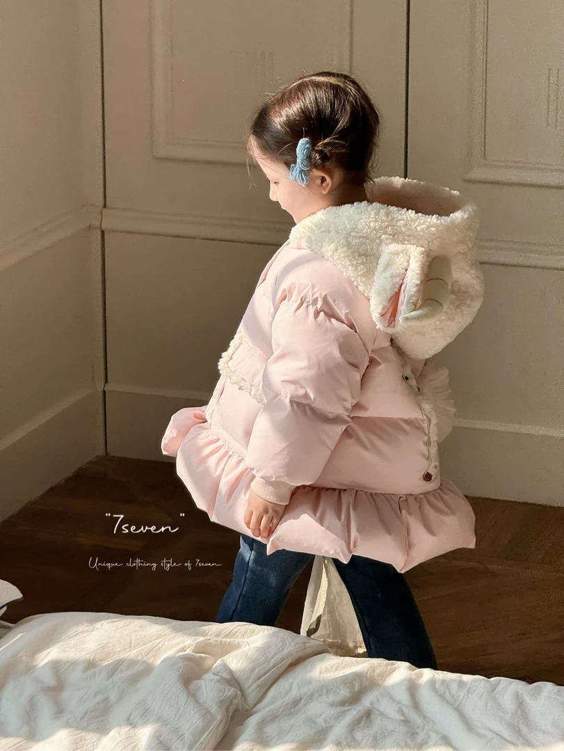 7seven 女童冬款2024加厚可爱小羊连帽羽绒服白鸭绒8166