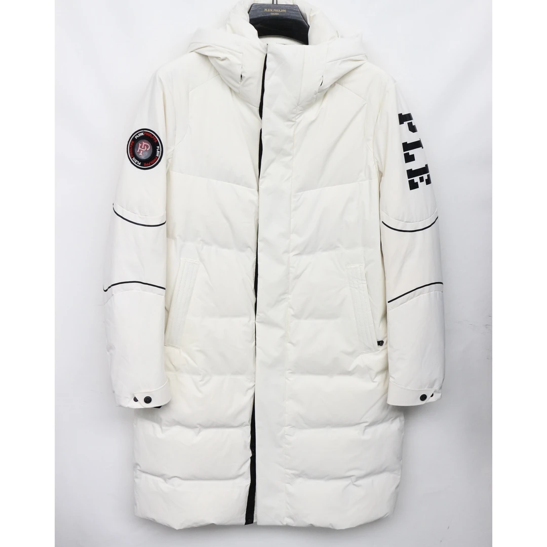 【PP】PYR09840369 羽绒服