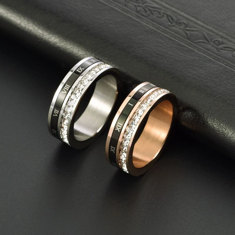 钛钢戒指 个性罗马数字钛钢戒指掉色不掉色素圈旋转食指镶钻网红