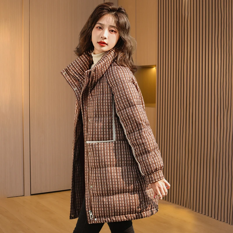 九江条纹小个子上档次羽绒服2025新款冬时尚今年流行爆款高端袄子