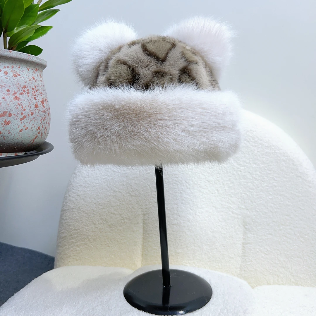 【Am精选】2024时尚减龄豹纹帽冬季保暖舒适可爱耳朵帽