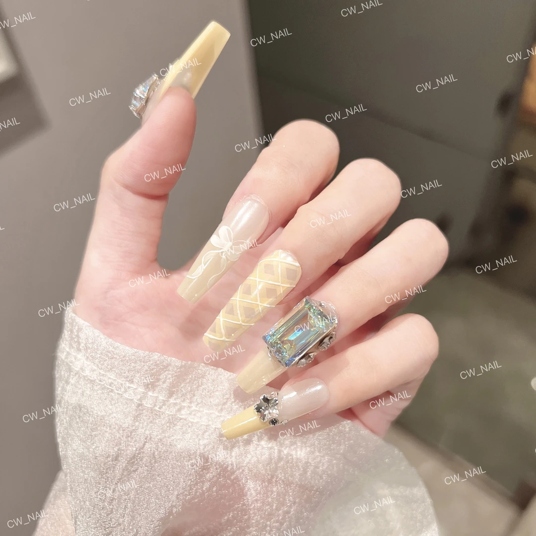 【奶油芝士】— 001私镀膜冰糖大海星手绘蝴蝶结进口施家全华穿戴甲