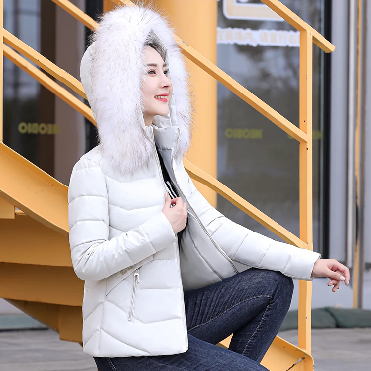 棉服女2025冬季新款修身显瘦大毛领可拆卸帽子小个子棉衣棉袄短款