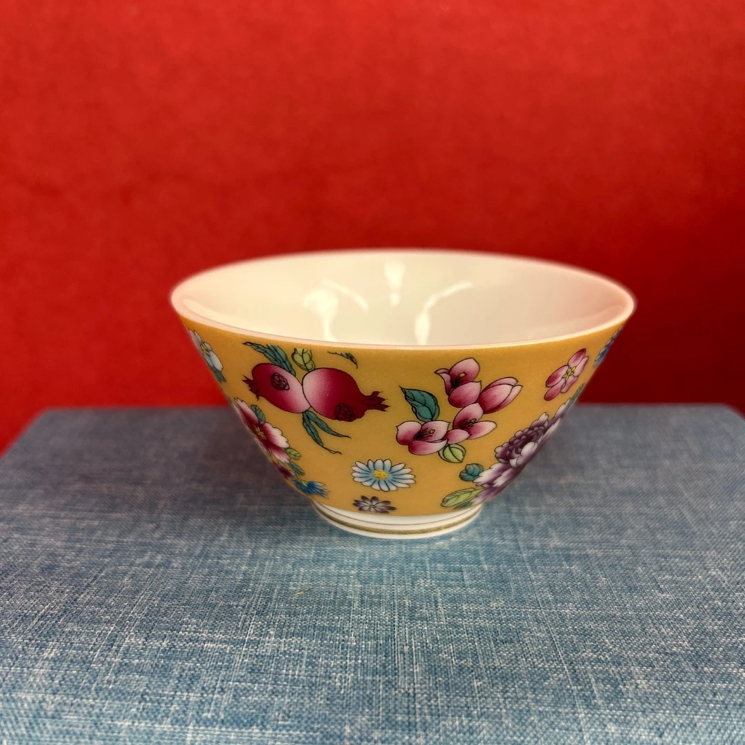 珐琅彩欣欣向荣斗笠杯