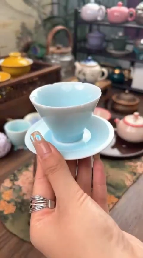 【闪购商品】陶瓷青瓷滴水之恩花口套杯