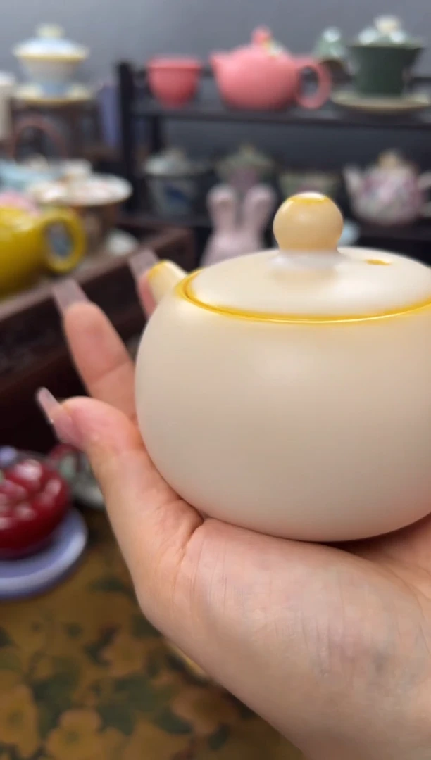 【闪购商品】故龙窑柠檬黄猪油冻短嘴西施壶