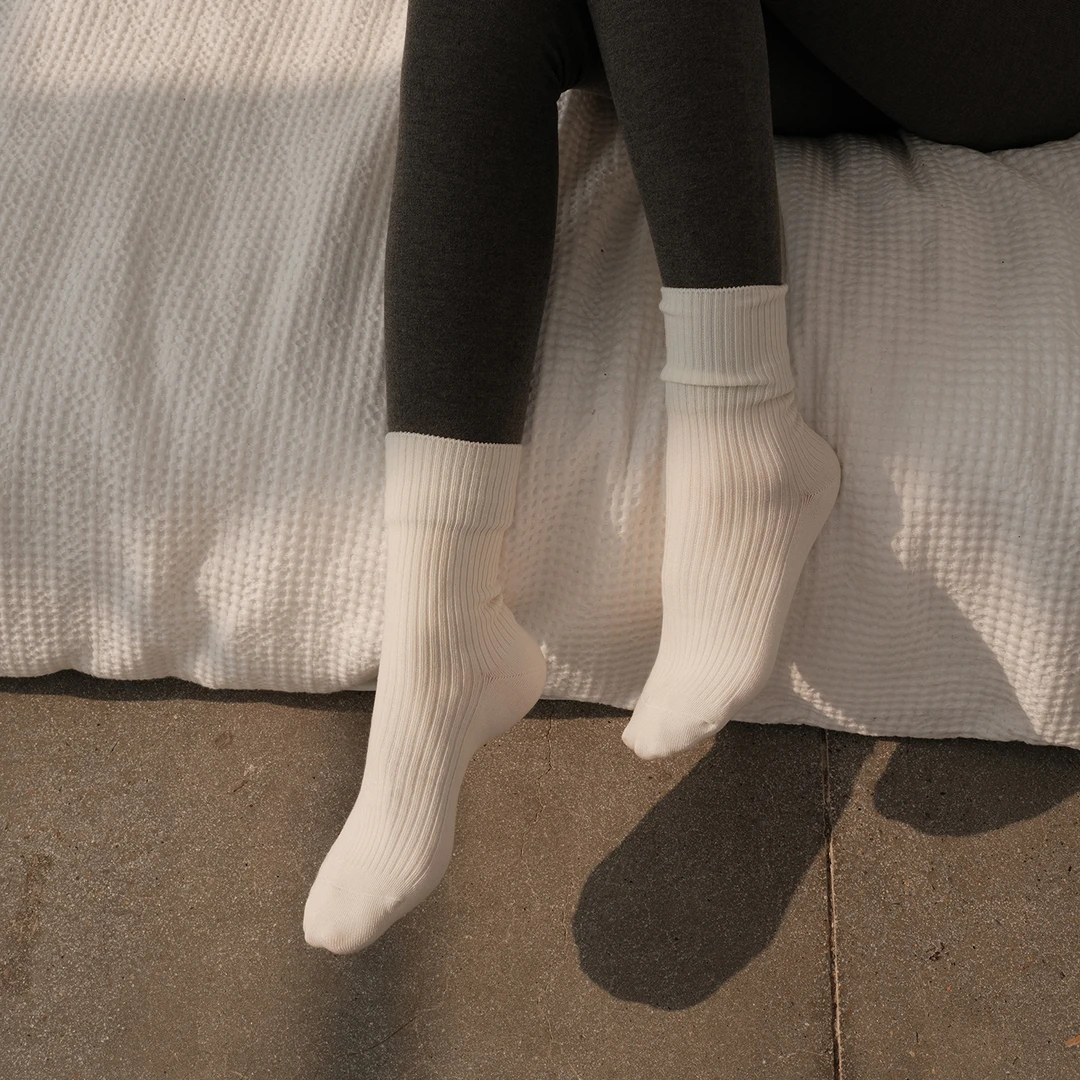 日系针织百搭纯色坑条中筒堆堆袜短袜MA4WZDZ0514